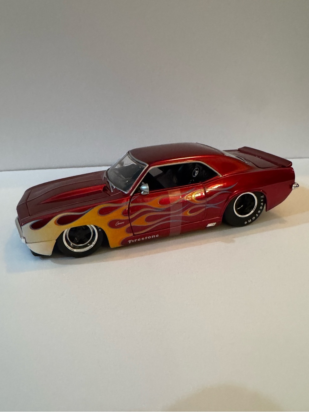 Jada Big Time Muscle 1969 Chevrolet Camaro SS 1:24 Scale Diecast Car